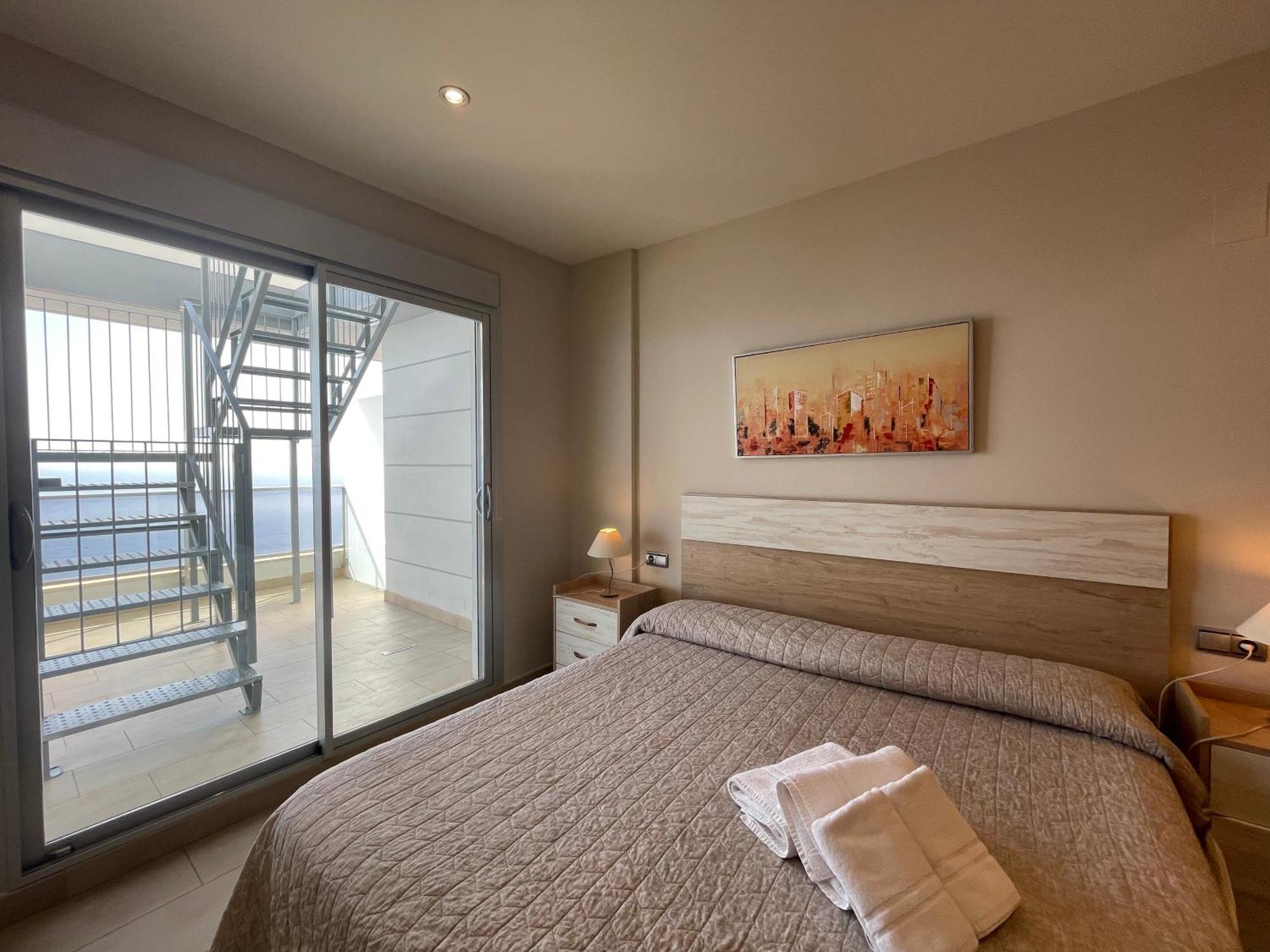 Apartamentos Entremares - Grupo Antonio Perles Calpe Eksteriør bilde